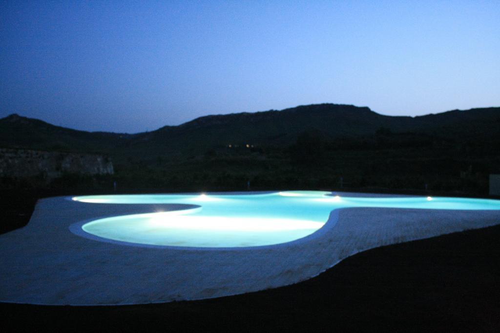 Tenuta Lanza Il Mulino Acquaviva Platani 外观 照片