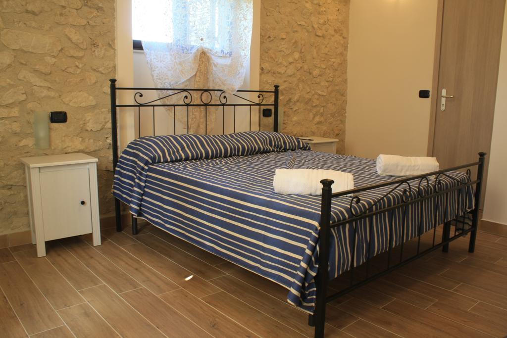 Tenuta Lanza Il Mulino Acquaviva Platani 外观 照片
