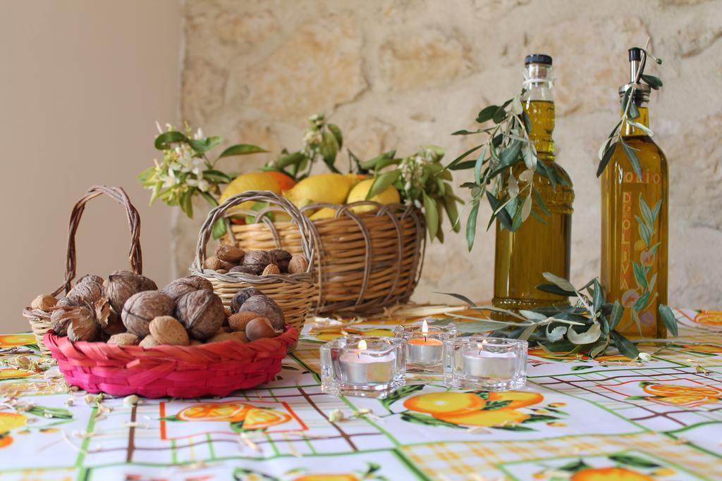 Tenuta Lanza Il Mulino Acquaviva Platani 外观 照片