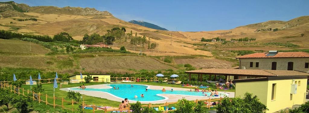 Tenuta Lanza Il Mulino Acquaviva Platani 外观 照片