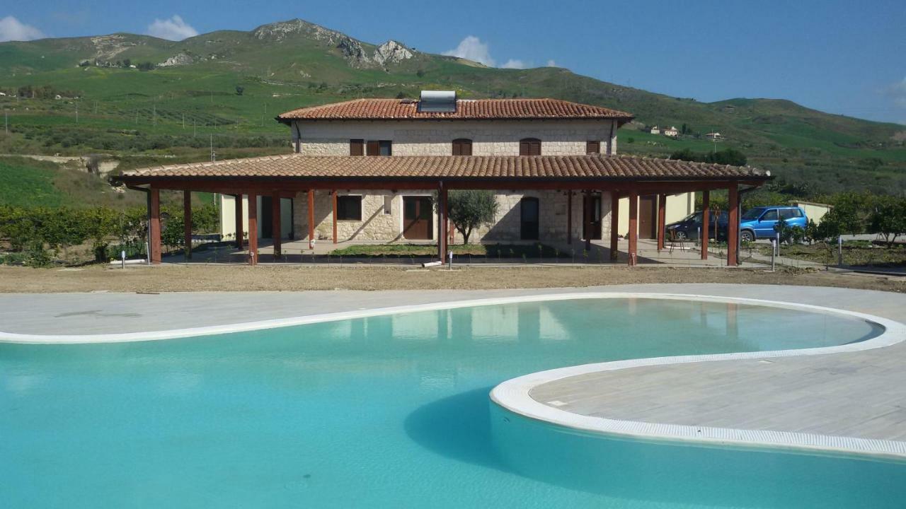 Tenuta Lanza Il Mulino Acquaviva Platani 外观 照片